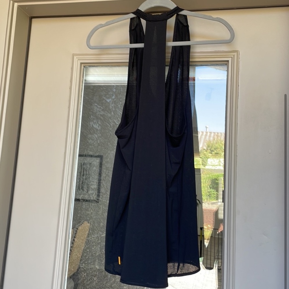Lucy Oversized Mesh V-Neck Tank Top - Picture 2 of 4